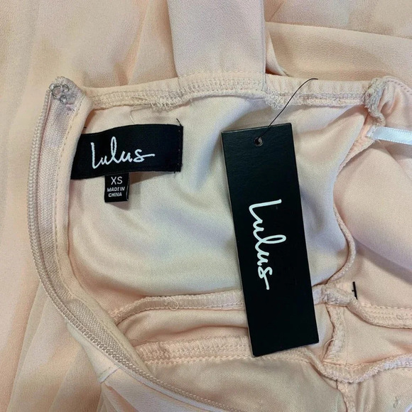 Lulu’s Women's  Air‎ of Romance Sleeveless Peach Chiffon Maxi Dress Size XS NWT - Picture 8 of 13